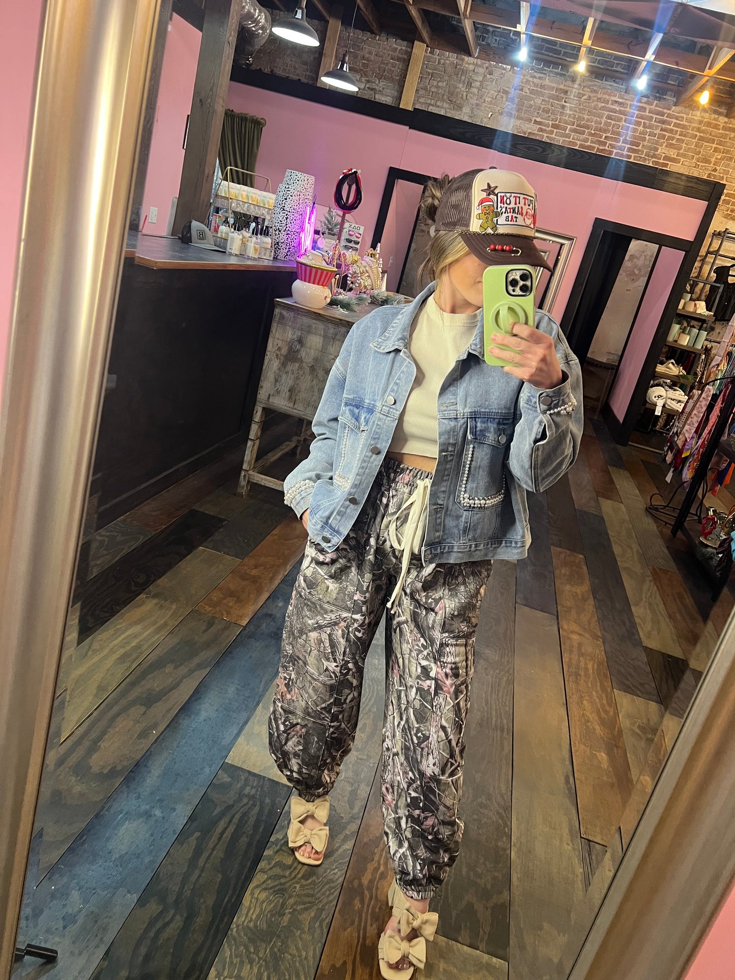 CAMO BARREL JOGGERS