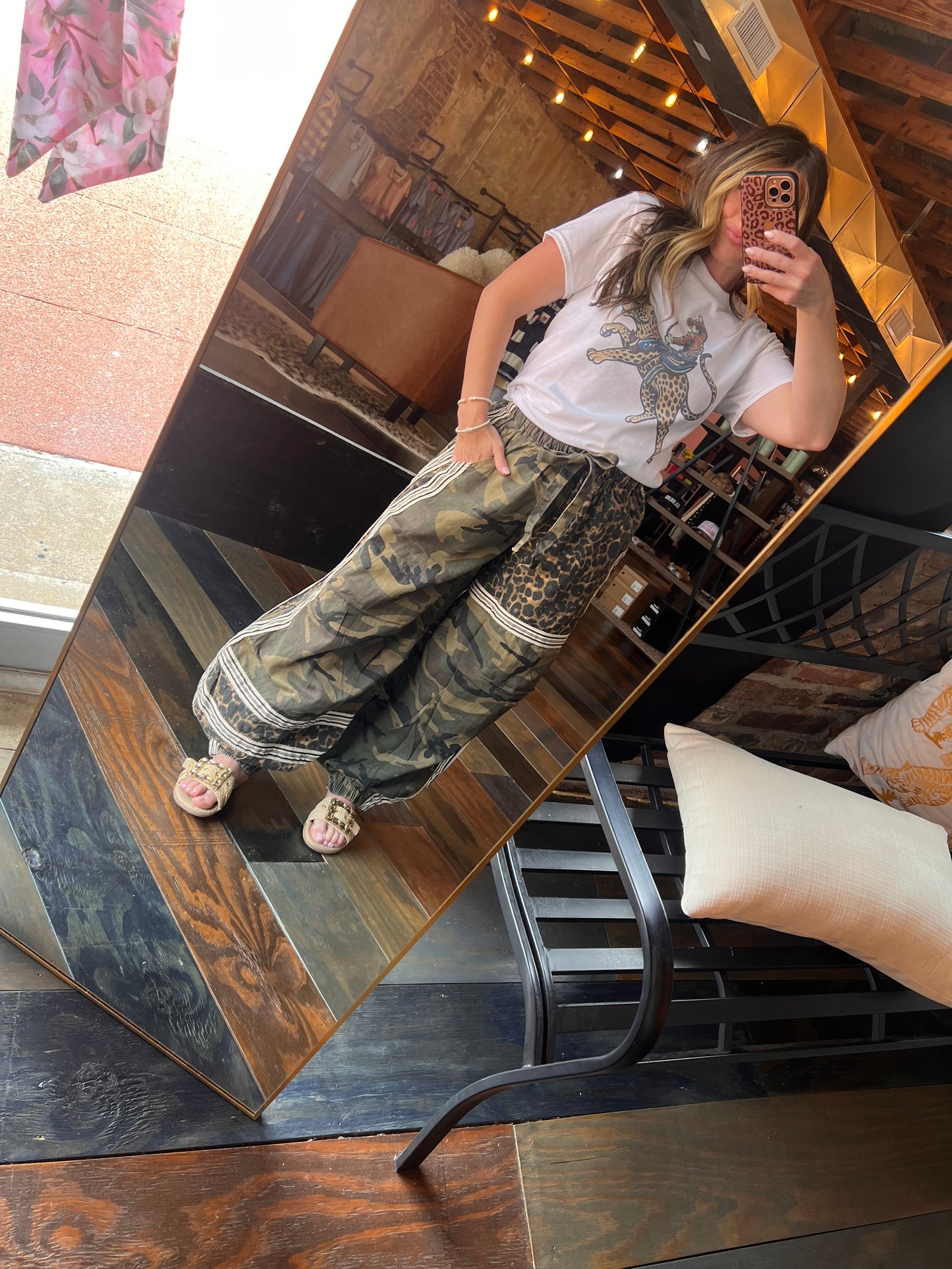 WILD REMIX CAMO JOGGERS
