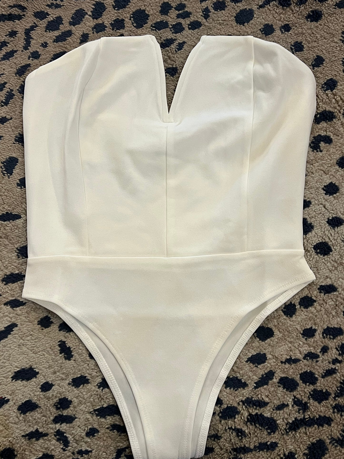 WHITE BODYSUIT