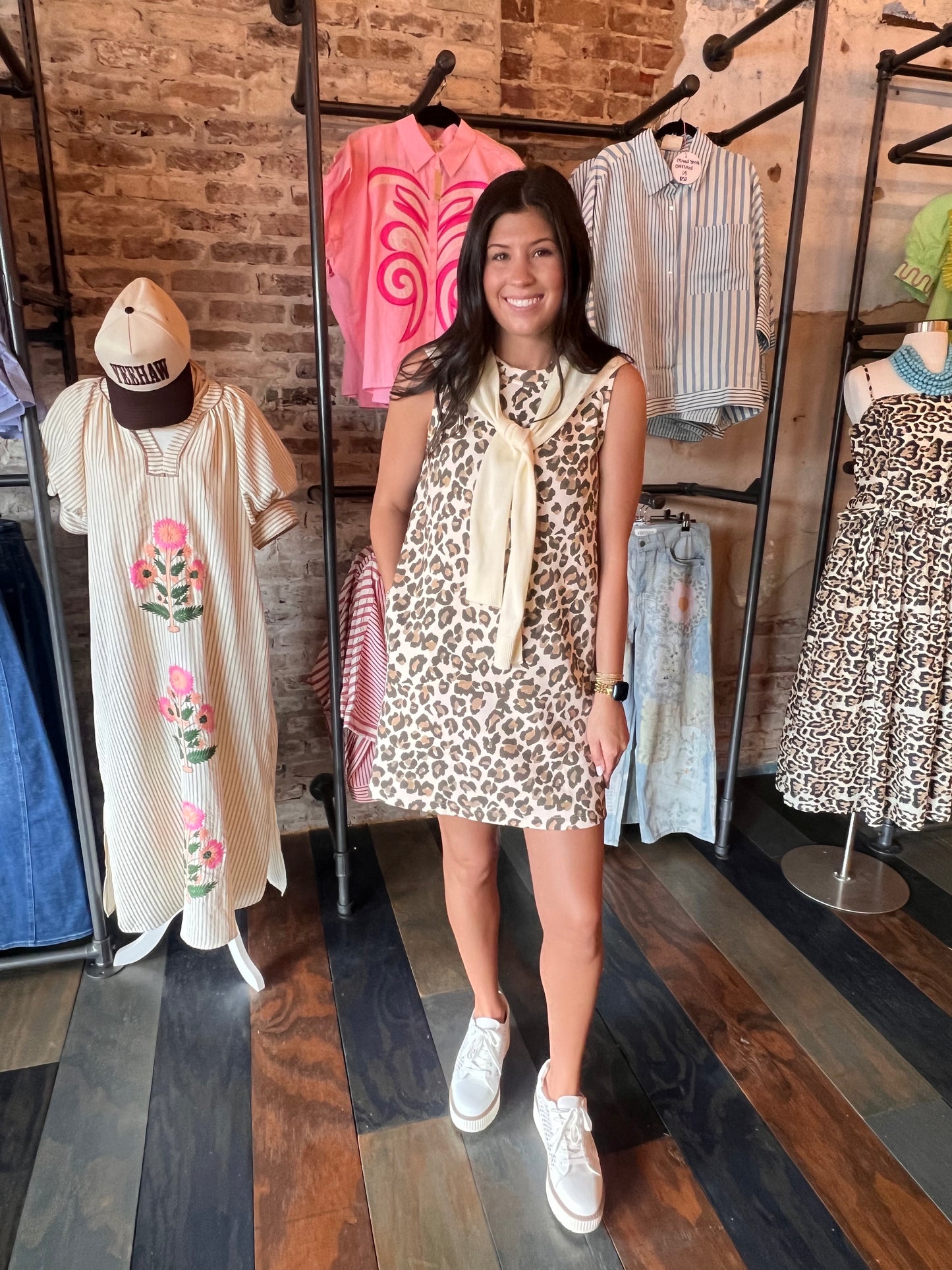 CHEETAH MINI W/ SCARF OVERLAY
