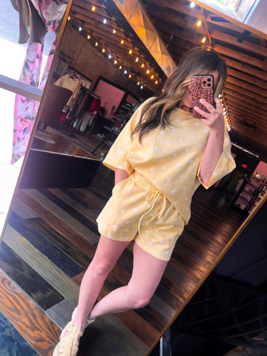 YELLOW POLKA DOT SCUBA SHORT SET