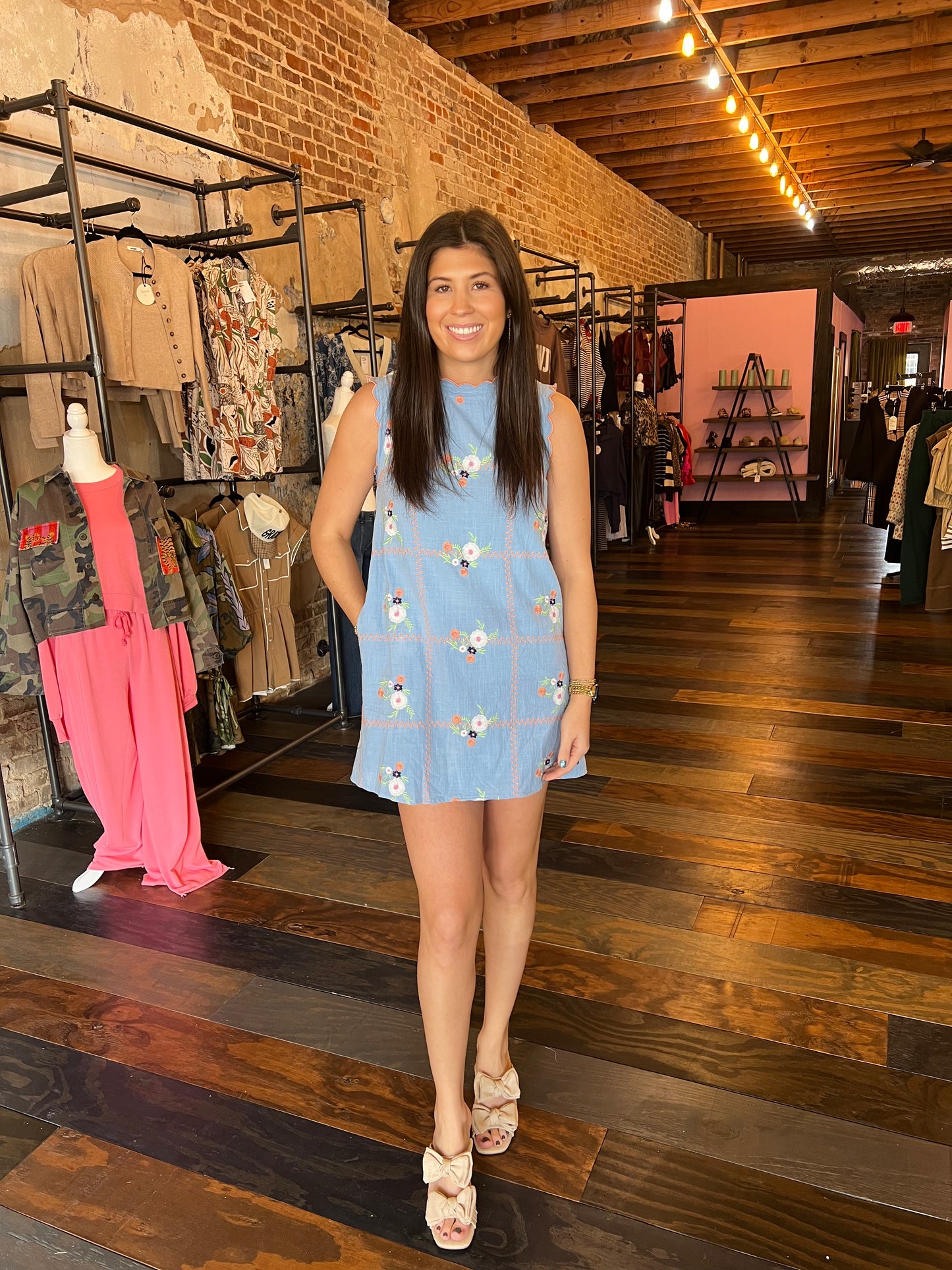 FLORAL CHAMBRAY DRESS