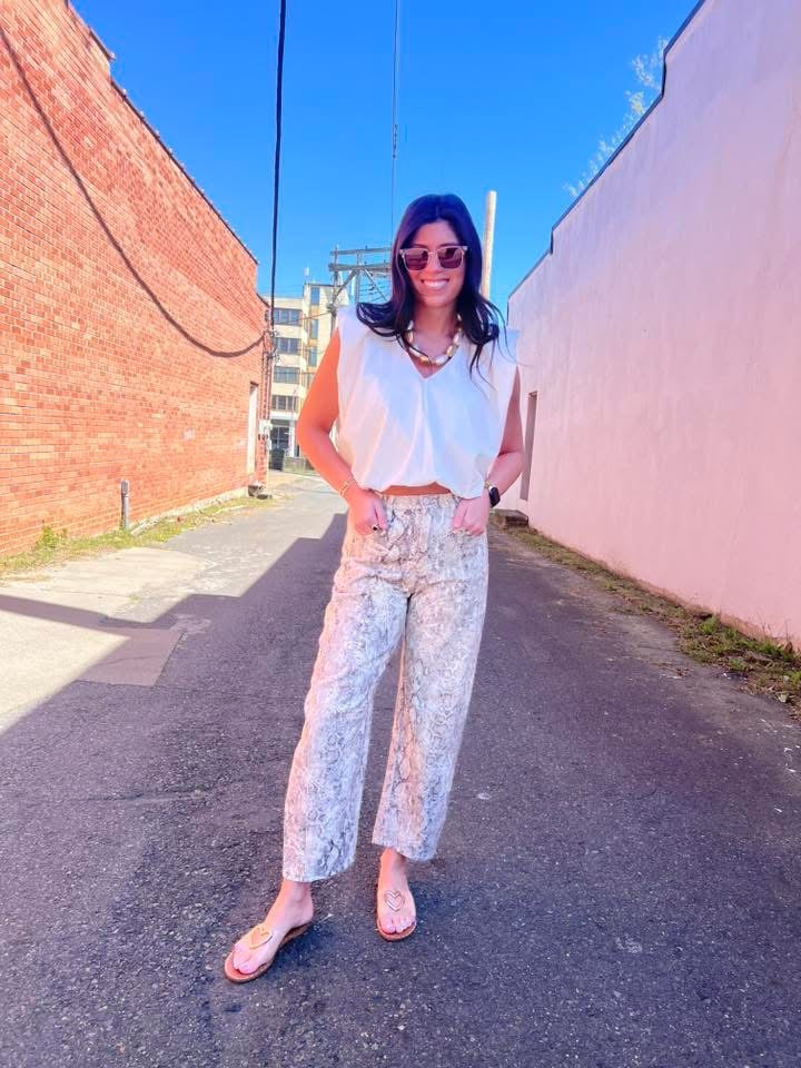 VNECK POPLIN BUBBLE TOP