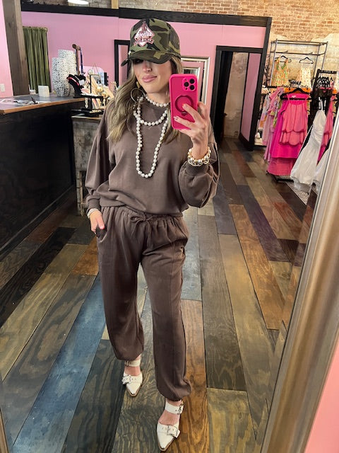 CHOCOLATE JOGGER SET