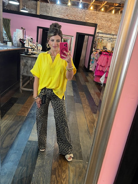 BASIC COLLAR TOP