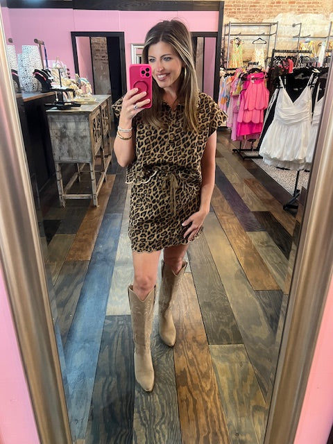 ANIMAL PRINT SCALLOP SKORT SET