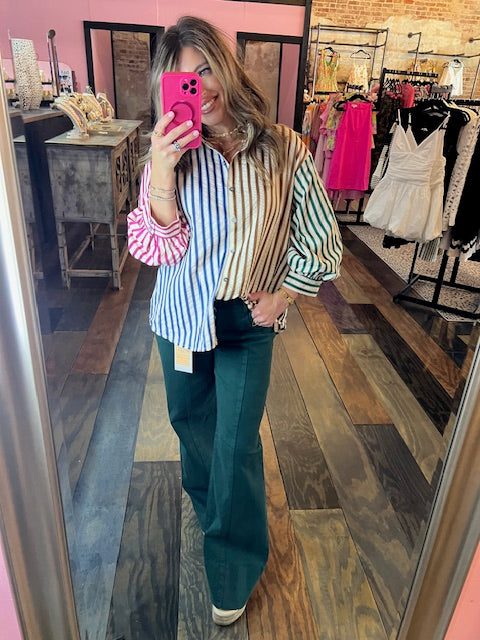 COLOR ME HAPPY QUARTER SLEEVE BUTTON DOWN TOP