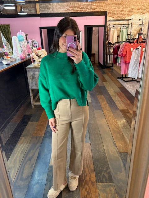 WIDE NECK SWEATER