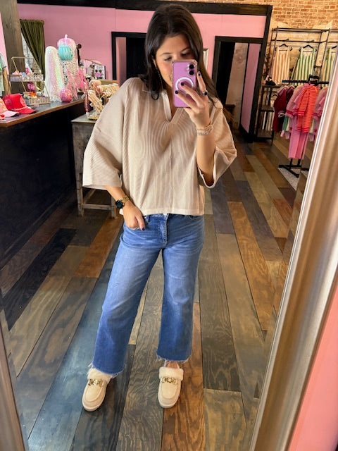 STONE COLLAR TOP