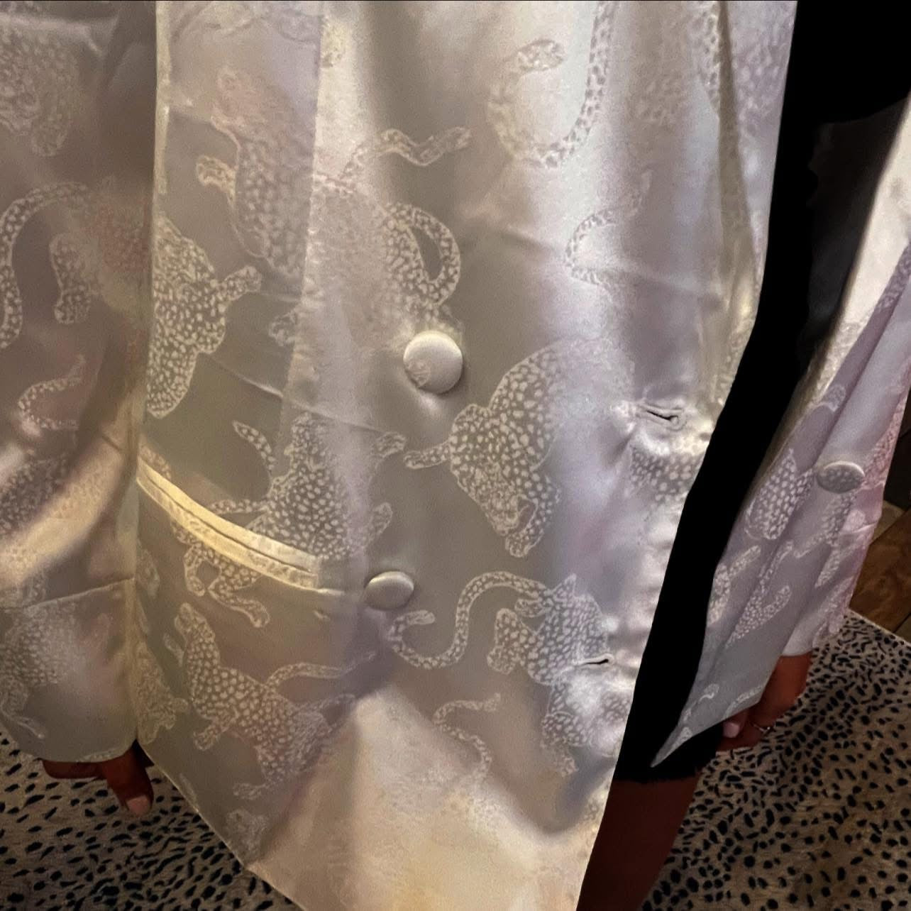 WHITE LEOPARD BLAZER