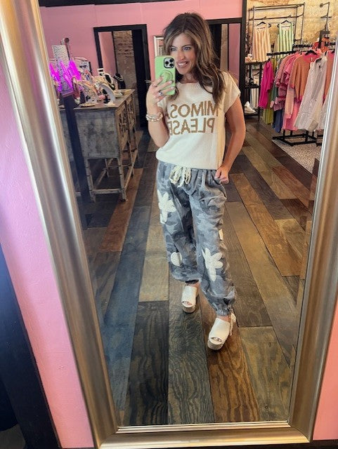 GREY CAMO PANT WITH FLOWER PATCHES