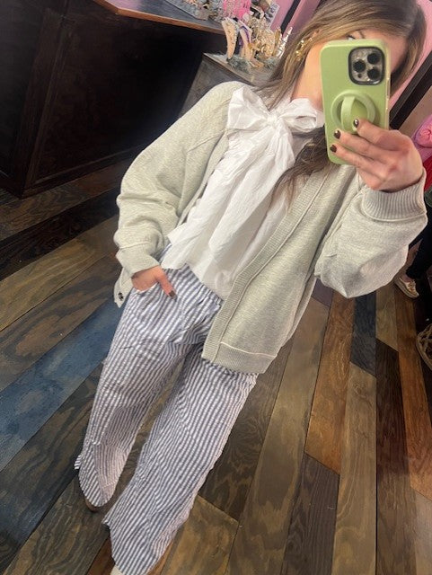 OVERSIZED CARDI W/ BUTTON FRONT CLOSURE